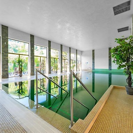 Hotel Olivia Medical Spa Skomielna Czarna Luaran gambar