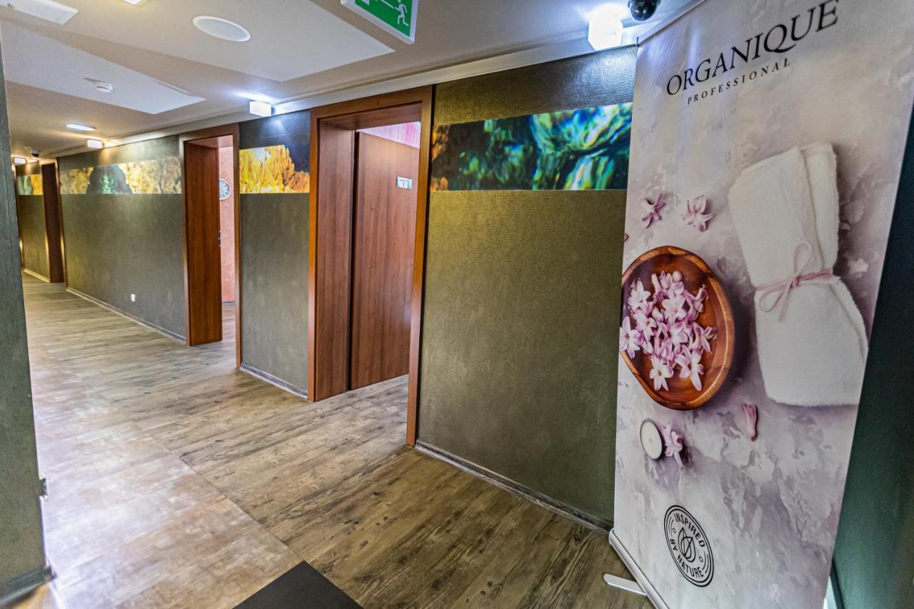 Hotel Olivia Medical Spa Skomielna Czarna Luaran gambar